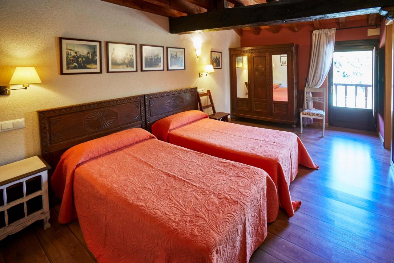 Sendero Del Saja-Besaya Guest House Cobejo Exterior photo