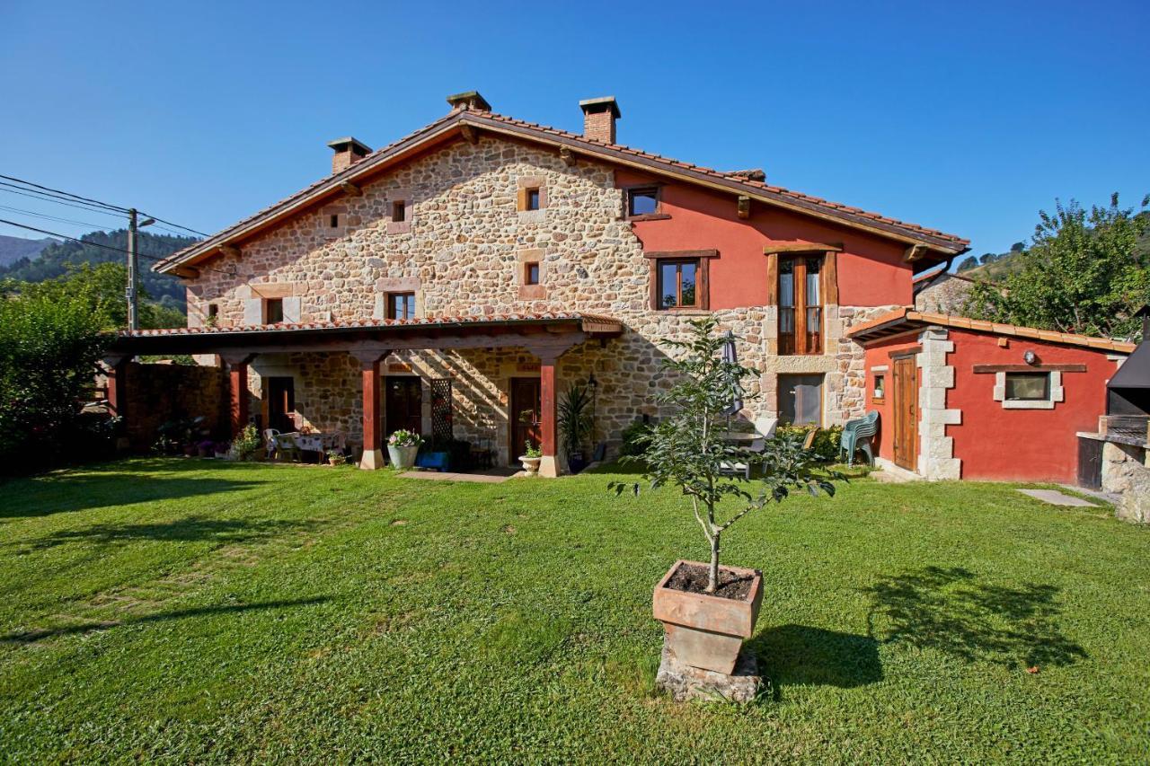 Sendero Del Saja-Besaya Guest House Cobejo Exterior photo
