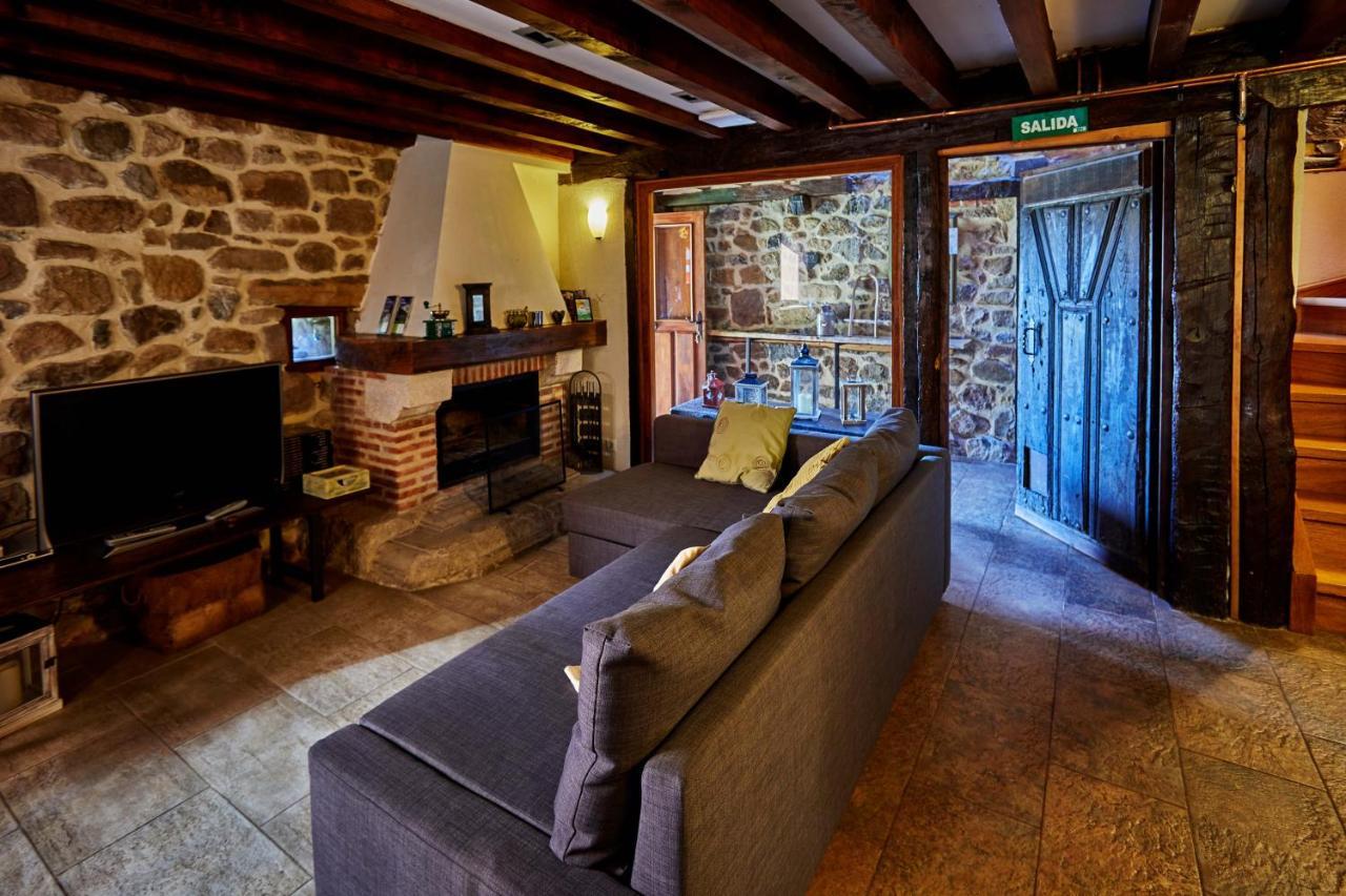 Sendero Del Saja-Besaya Guest House Cobejo Exterior photo